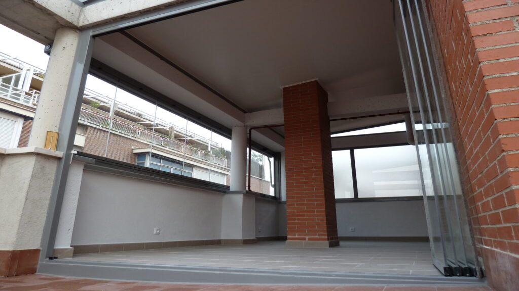 TECHO FIJO DE PANEL 1