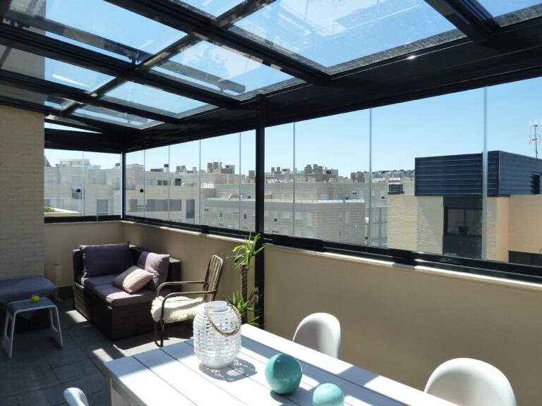 Cuándo es el mejor momento para cerrar tu terraza por qué febrero